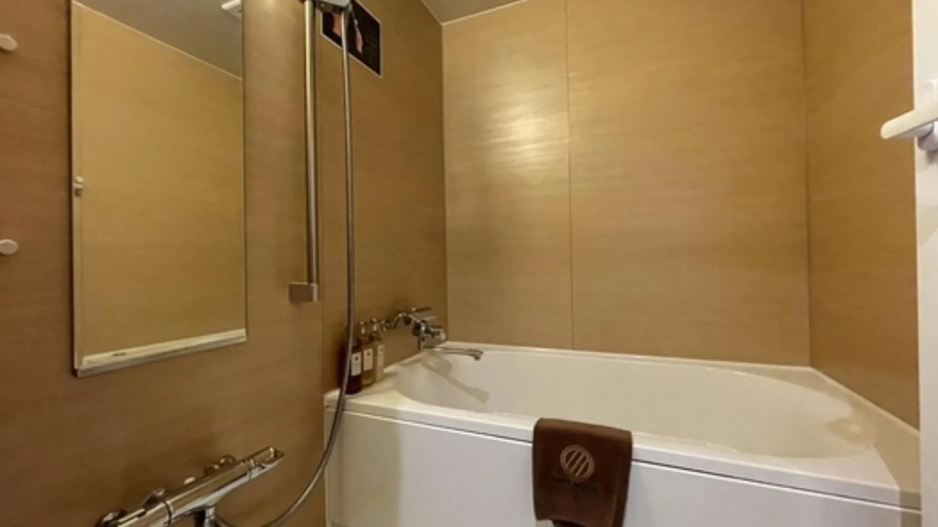 Nihonbashi Luxe Hotel - Vacation Stay 79789V Osaka
