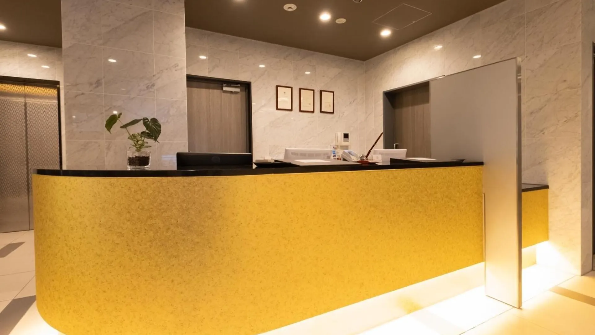 Nihonbashi Luxe Hotel - Vacation Stay 79789V Osaka
