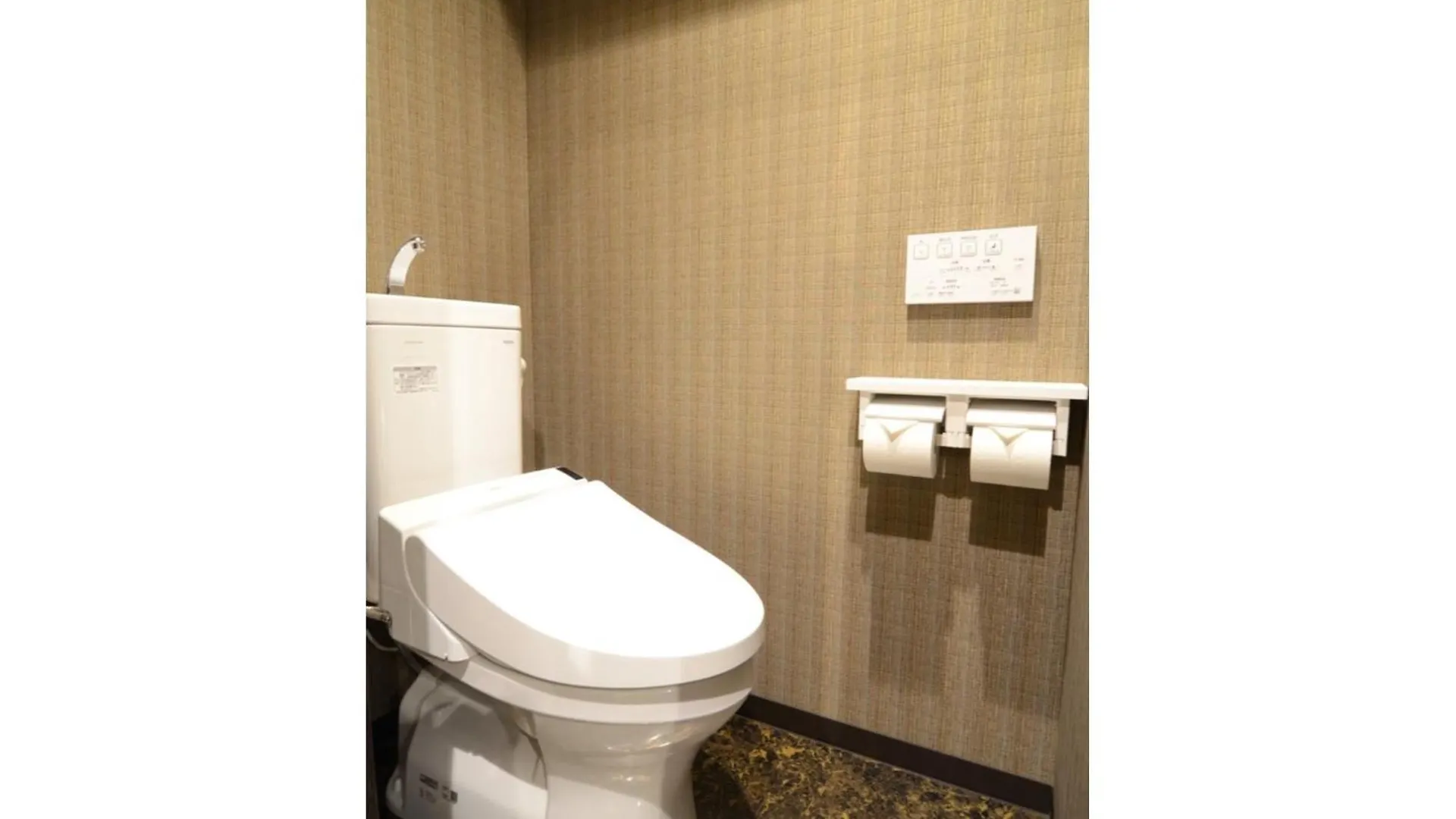 Nihonbashi Luxe Hotel - Vacation Stay 79789V Osaka Japan