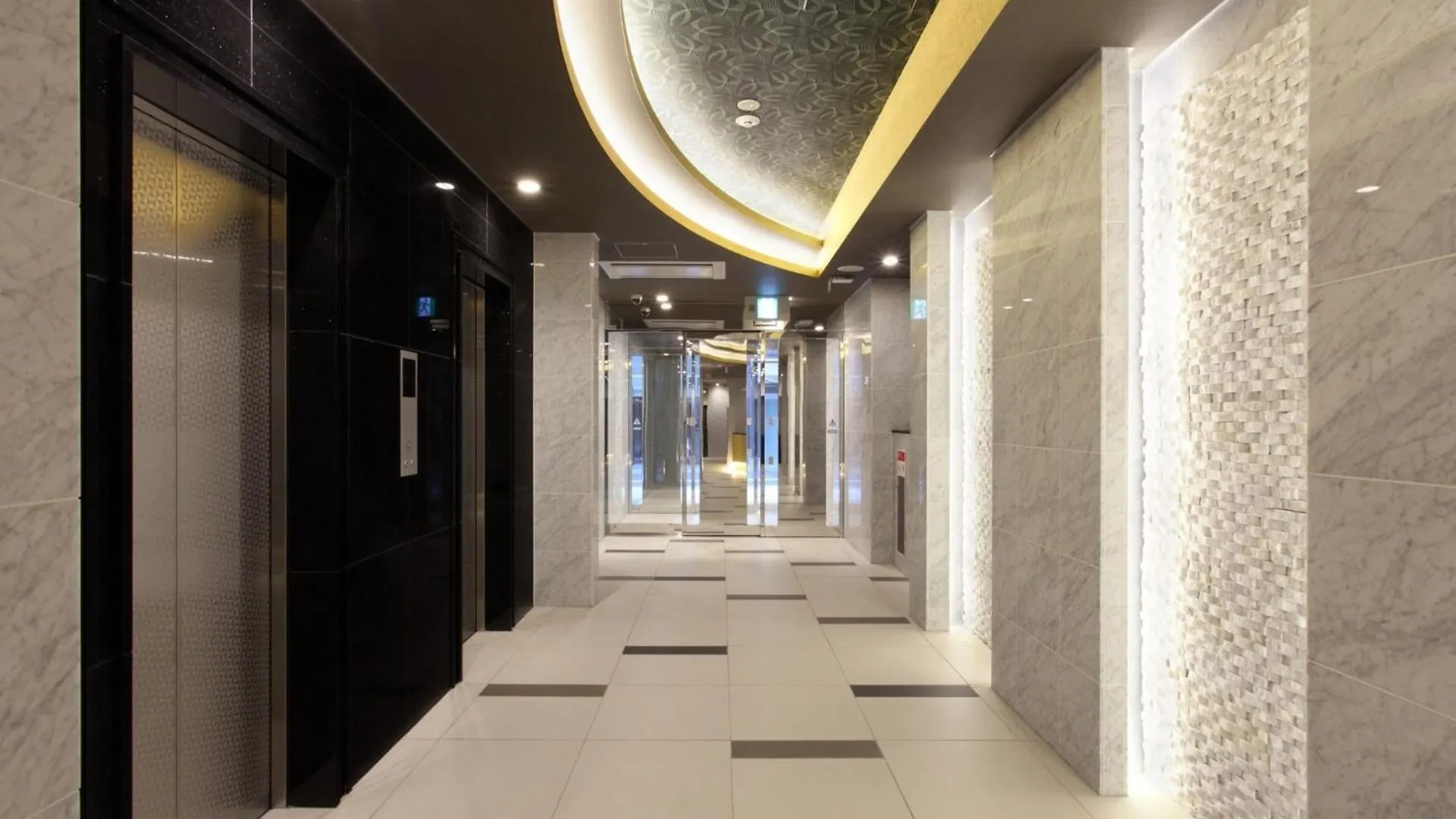 Nihonbashi Luxe Hotel - Vacation Stay 79789V Osaka Japan